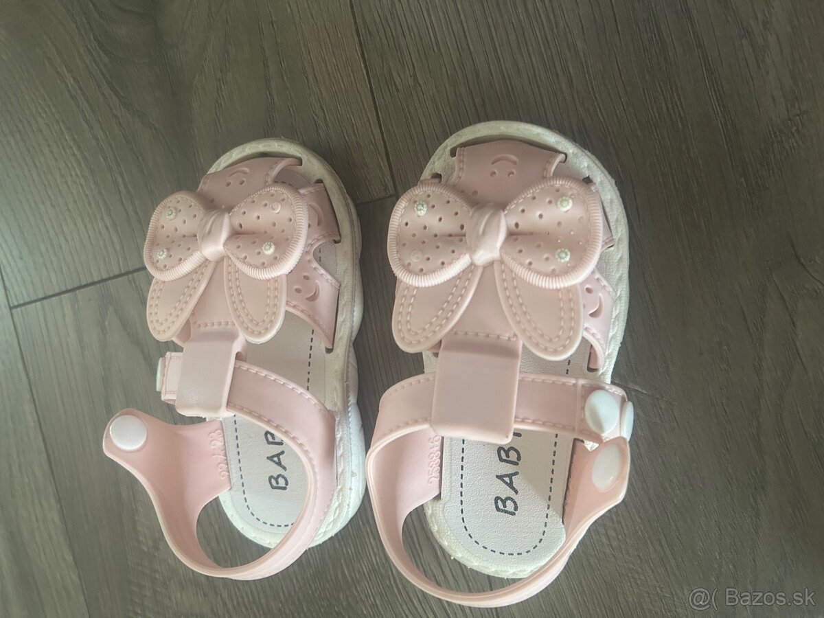 Topanočky pre dievčatko - 5