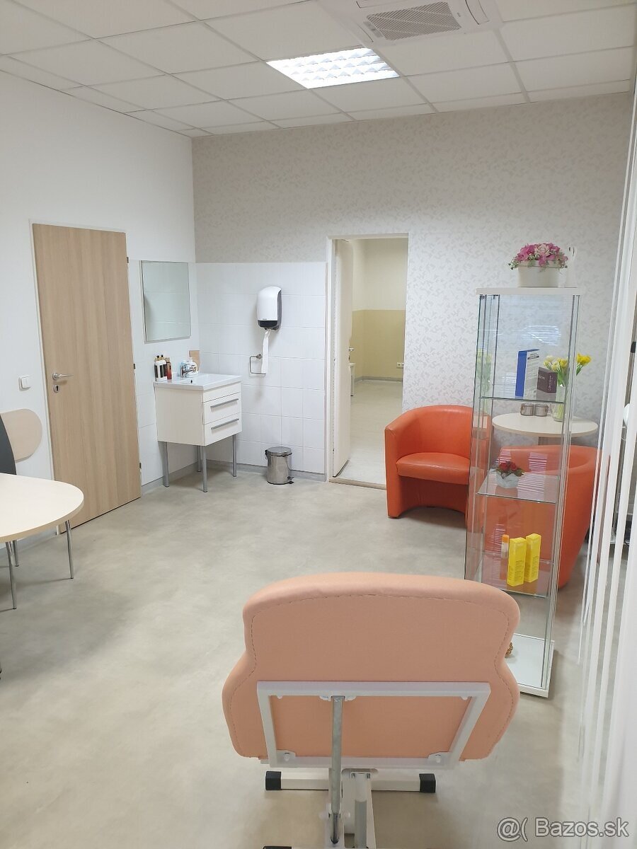 Žilina PRENÁJOM AMBULANCIA V CENTRE MESTA - RARITNÁ PONUKA - 5