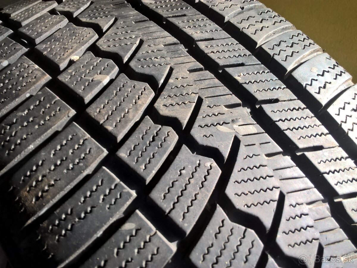 4 ks ZIMNÉ 215/55 R16 97H XL ZEETEX cca 6 mm - LEN 35- €/kus - 5