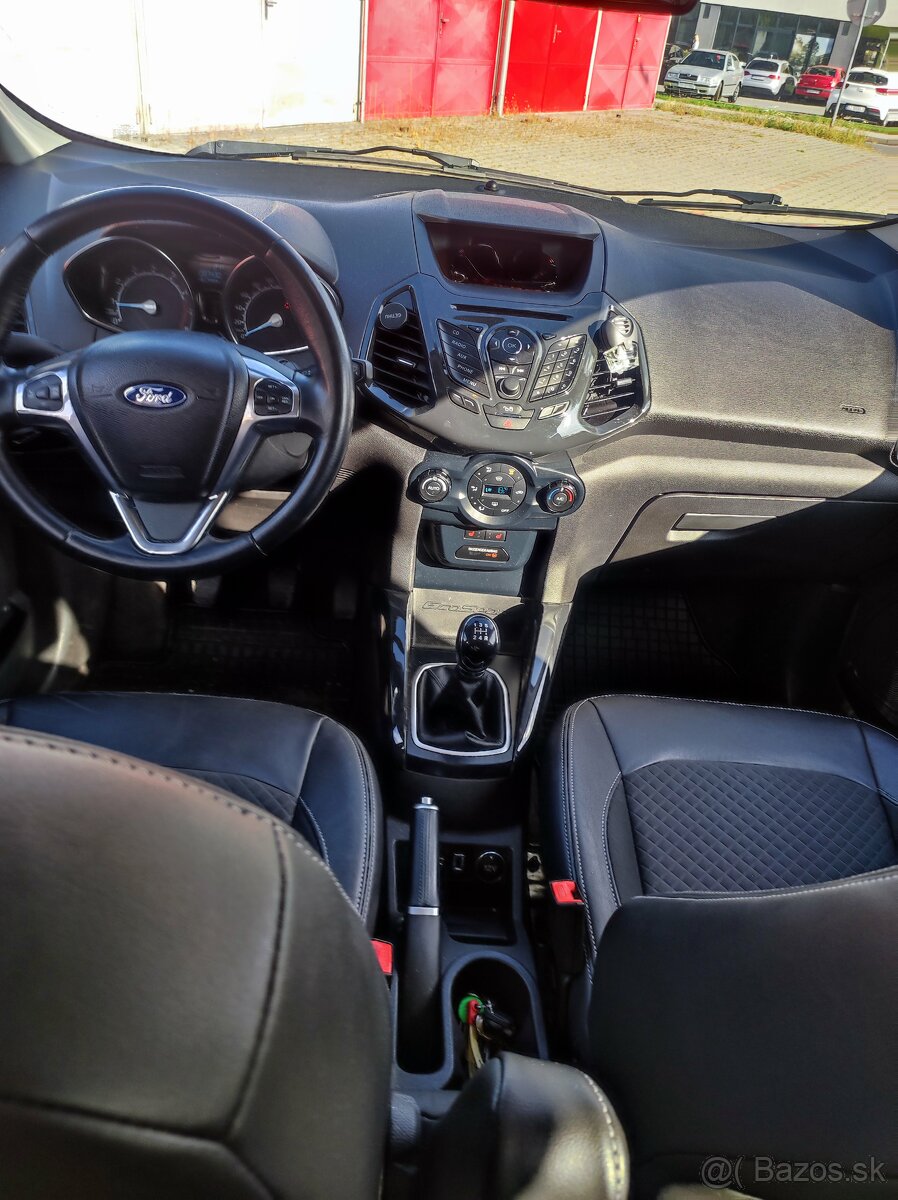 Ford ecosport benzín - 5