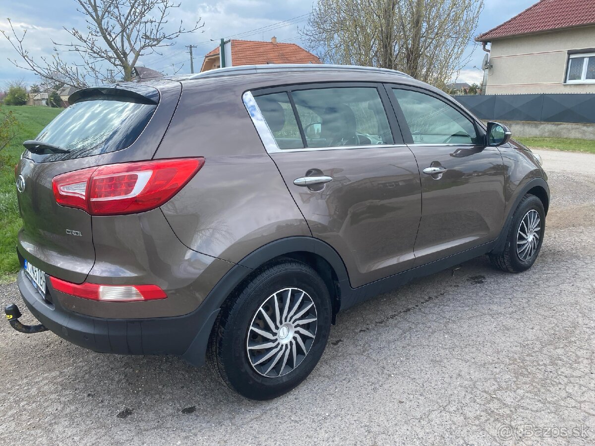 Kia sportage 2.0l crdi- nová stk ek - 5