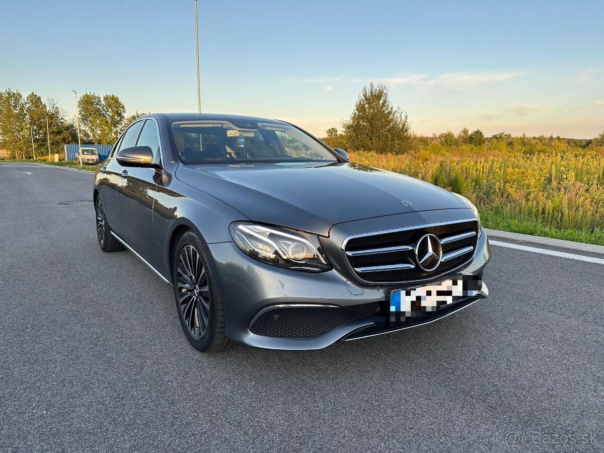 Mercedes-Benz E-Class Sedan 220d (2019) - 5