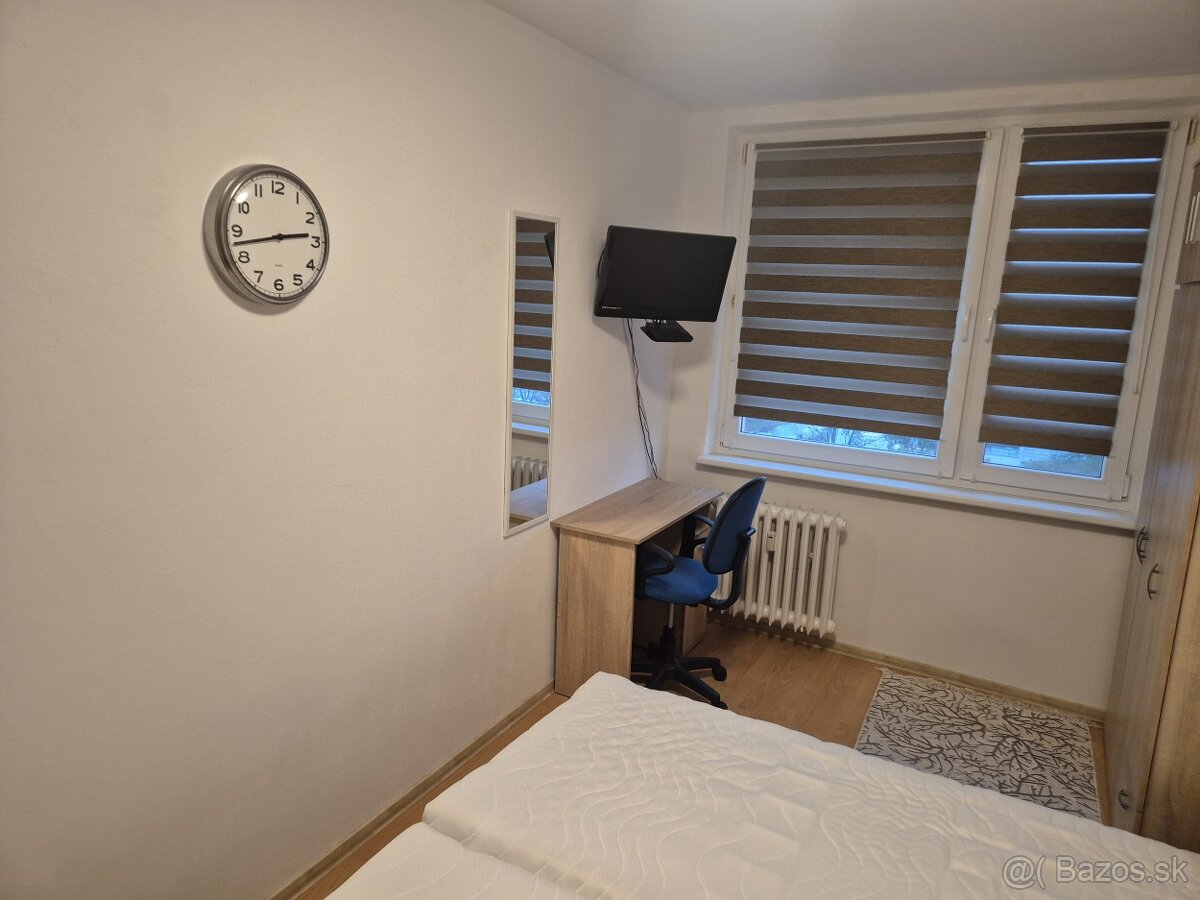 Izba 12 m² pre 1 alebo 2 osoby – Dúbravka, 3-izbový byt - 5