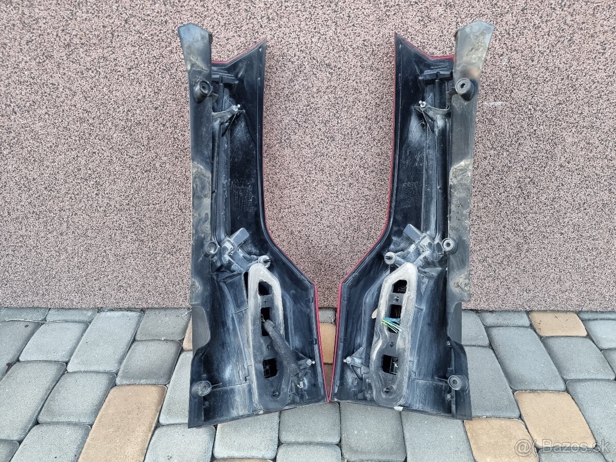 citroen c4 picasso zadné svetlá - 5