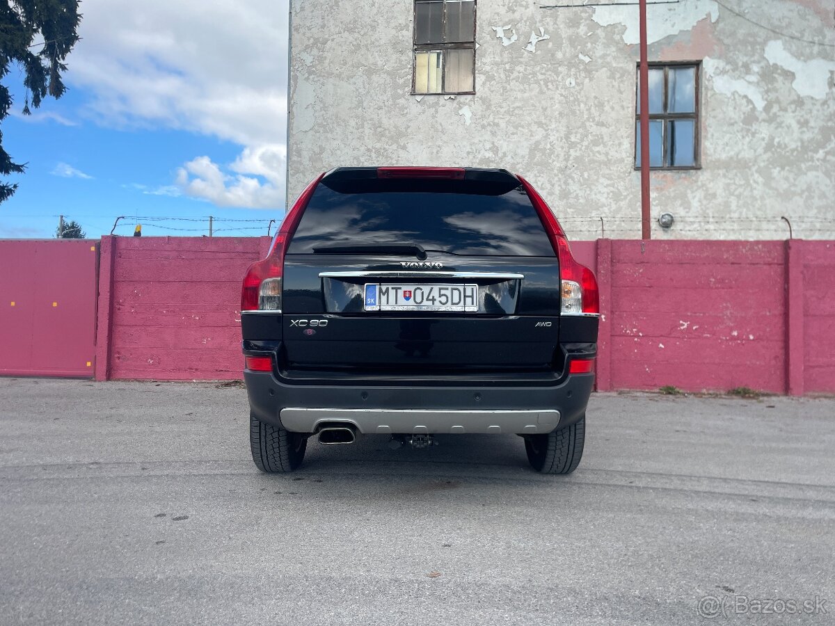 Volvo XC90 - 5
