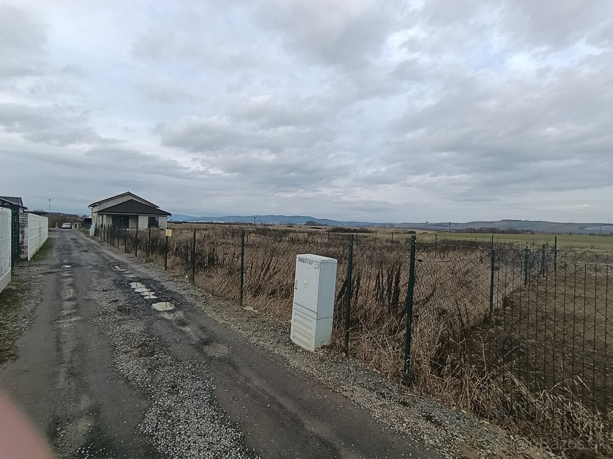 Pozemok na predaj - 5