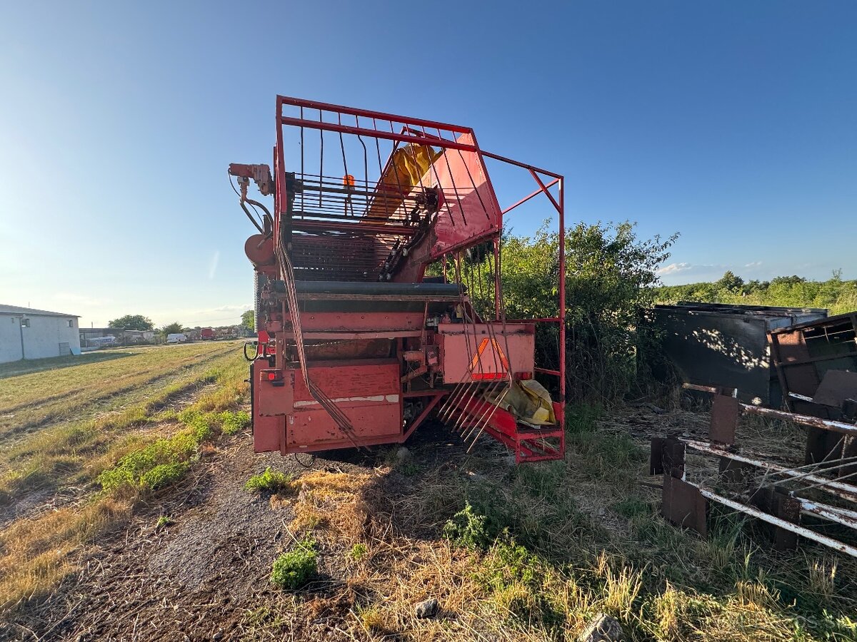 Pomac rajčinové kombajny - 5
