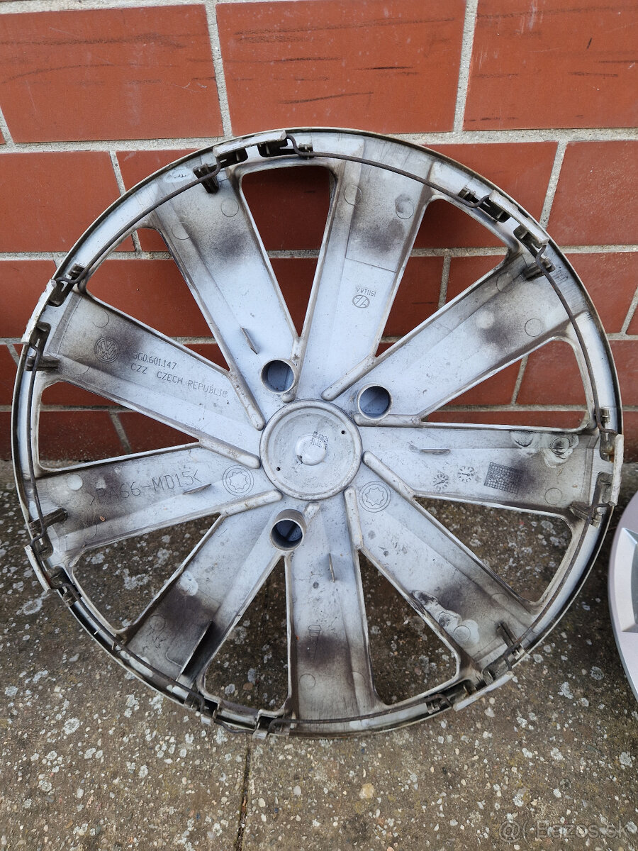 puklice volkswagen r16 Puklice VW 16 kryty disku kolies - 5