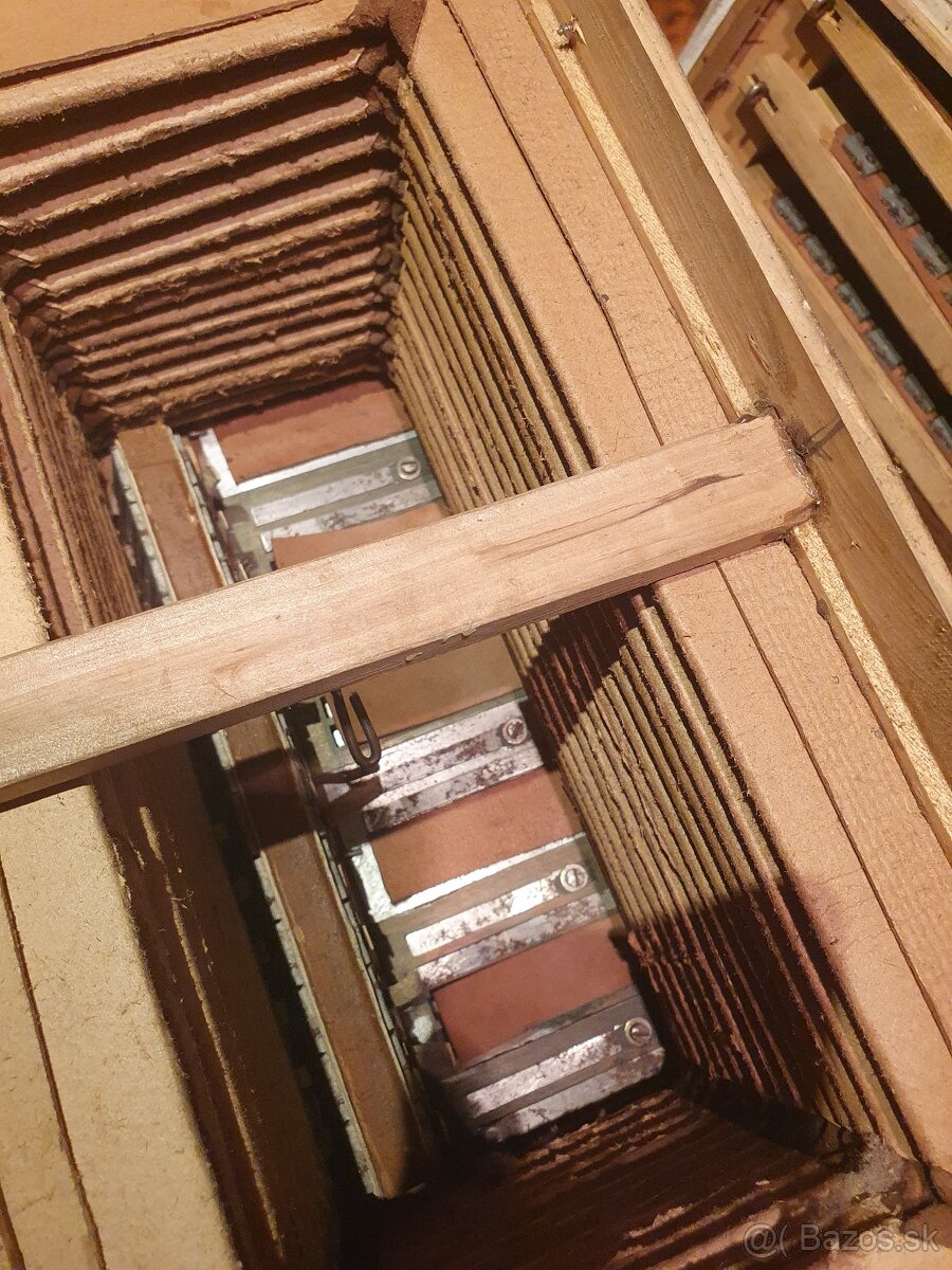 Heligonka Josef Hlavacek na renovaci - 5