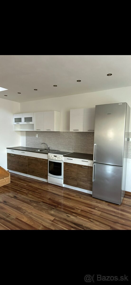 Dam do dlhodobého prenájmu 4-izbovy - 5