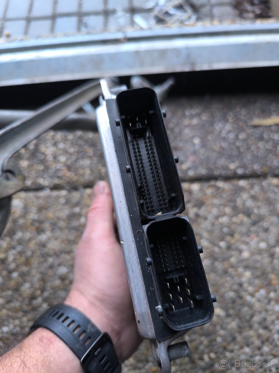 Systém stierania okien + riadiaca jednotka - 5