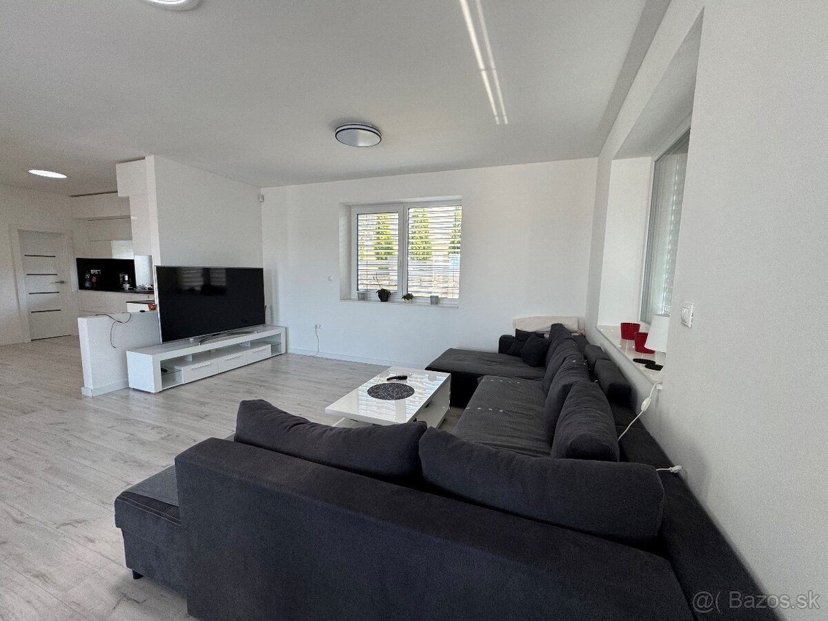 Novostavba s dôrazom na kvalitu a eleganciu / 773 m2 / Žilin - 5