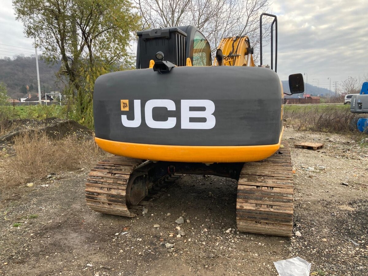 Predám Pásový Bager JCB JS145LC - 5