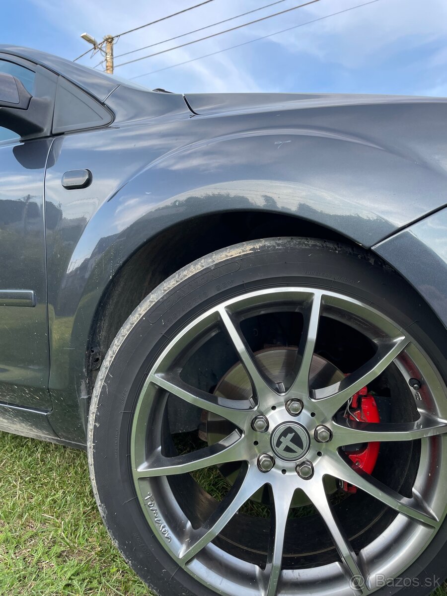 Tomason R18 225/40 5x108 - 5