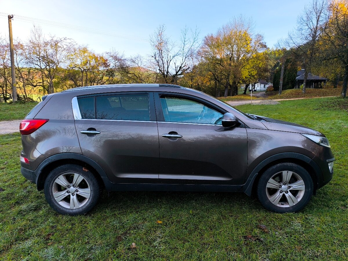 KIA SPORTAGE 1,7 CRDi 85 KW - 5