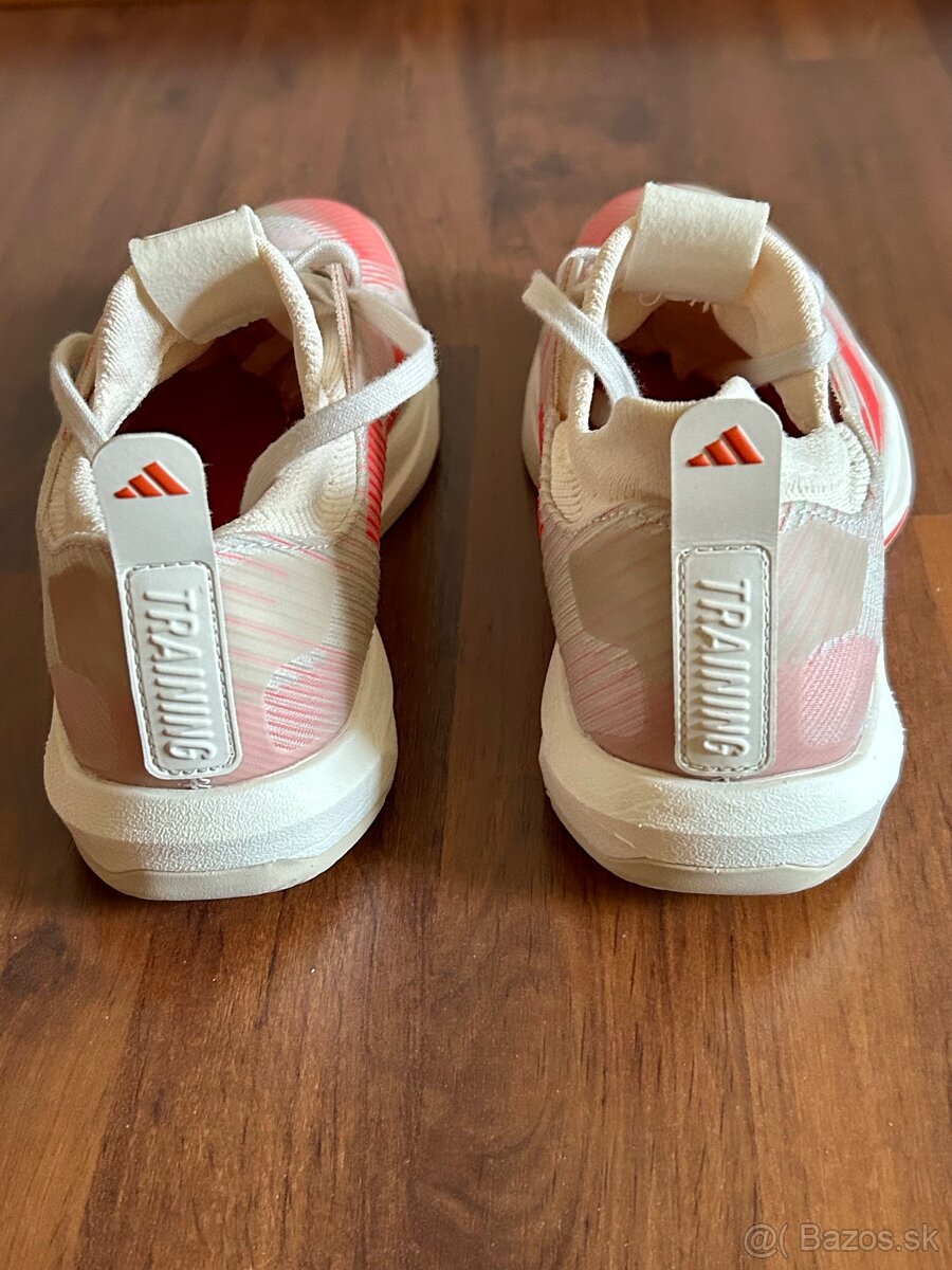 DÁMSKE TENISKY zn.ADIDAS PERFORMANCE č.40 - 5