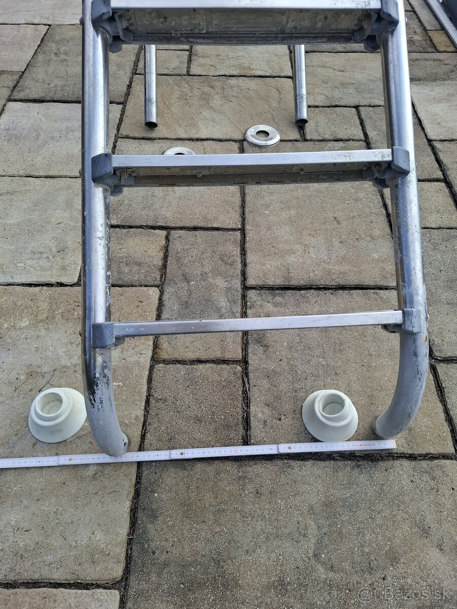 Bazenový rebrík - 5