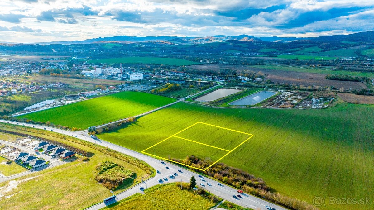 NOVÁ CENA Pozemok Trenč. Teplá 17750 m2 v podiele 1/1 - 5