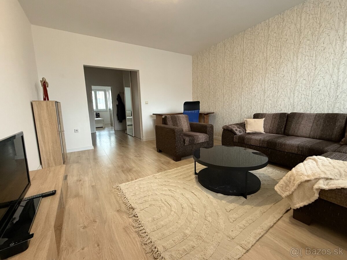 3-izbový byt na prenájom, 70 m2 s lodžiou - 5