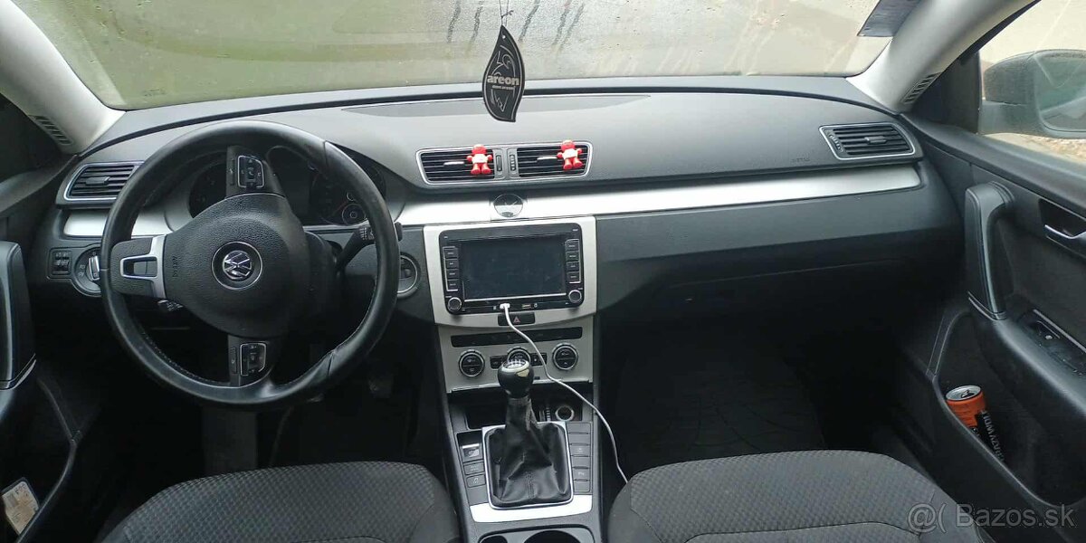 Volkswagen Passat B7 - 5