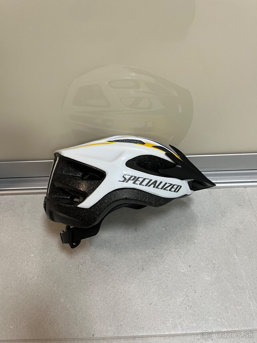 Prilba Specialized - 5