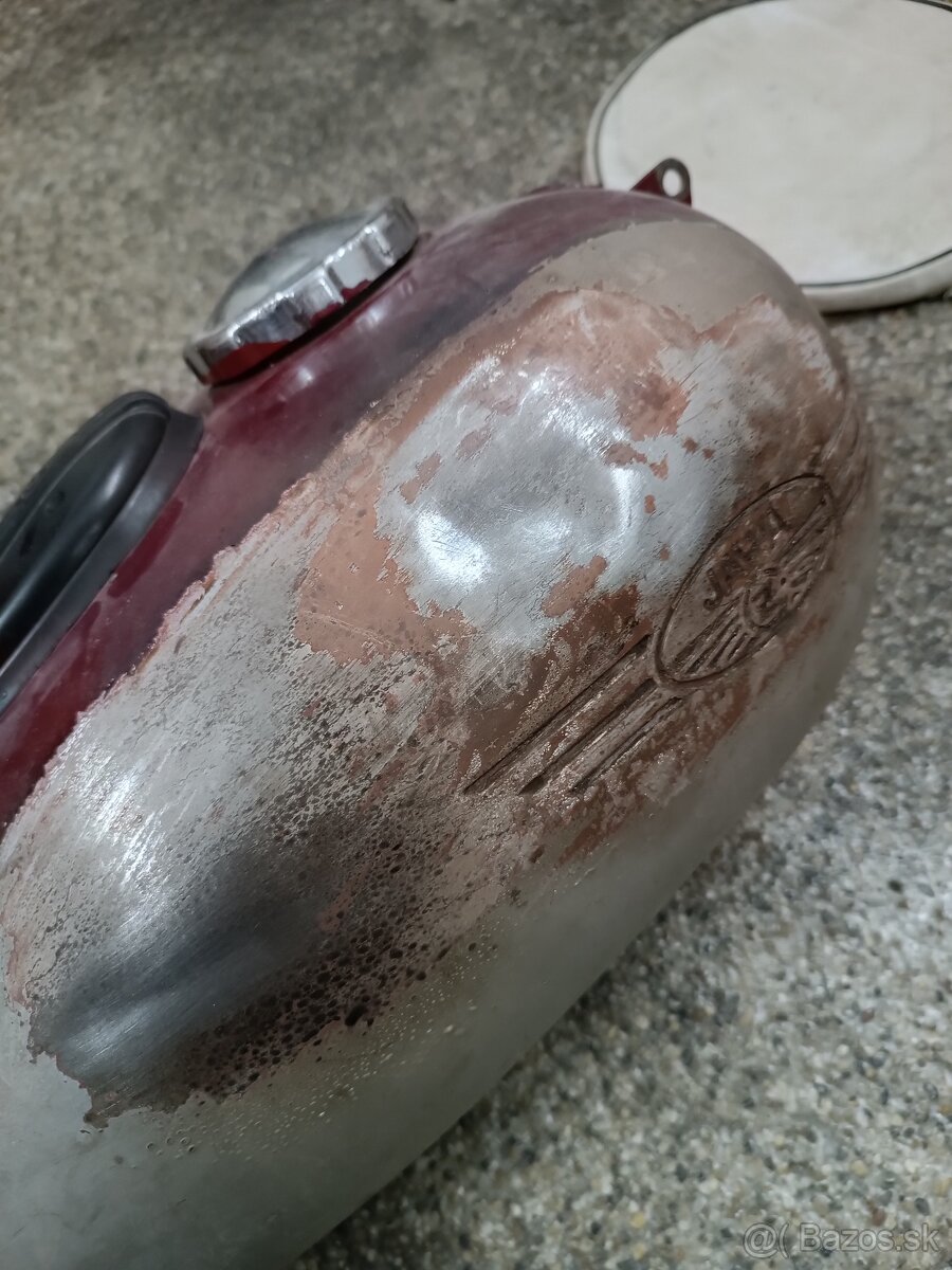 Predám nádrž Jawa ČZ - 5