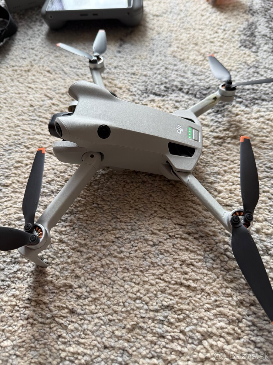 DJI Mini 4 Pro Fly More Combo + DJI RC 2 (V záruke do 2027) - 5