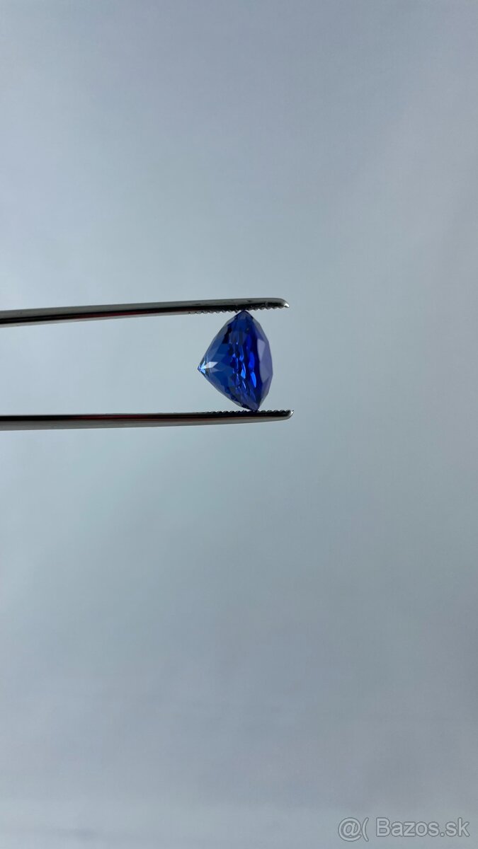 Tanzanite 11,85 ct - 5