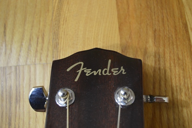 predam - velmi kvalitnu gitaru FENDER - 5