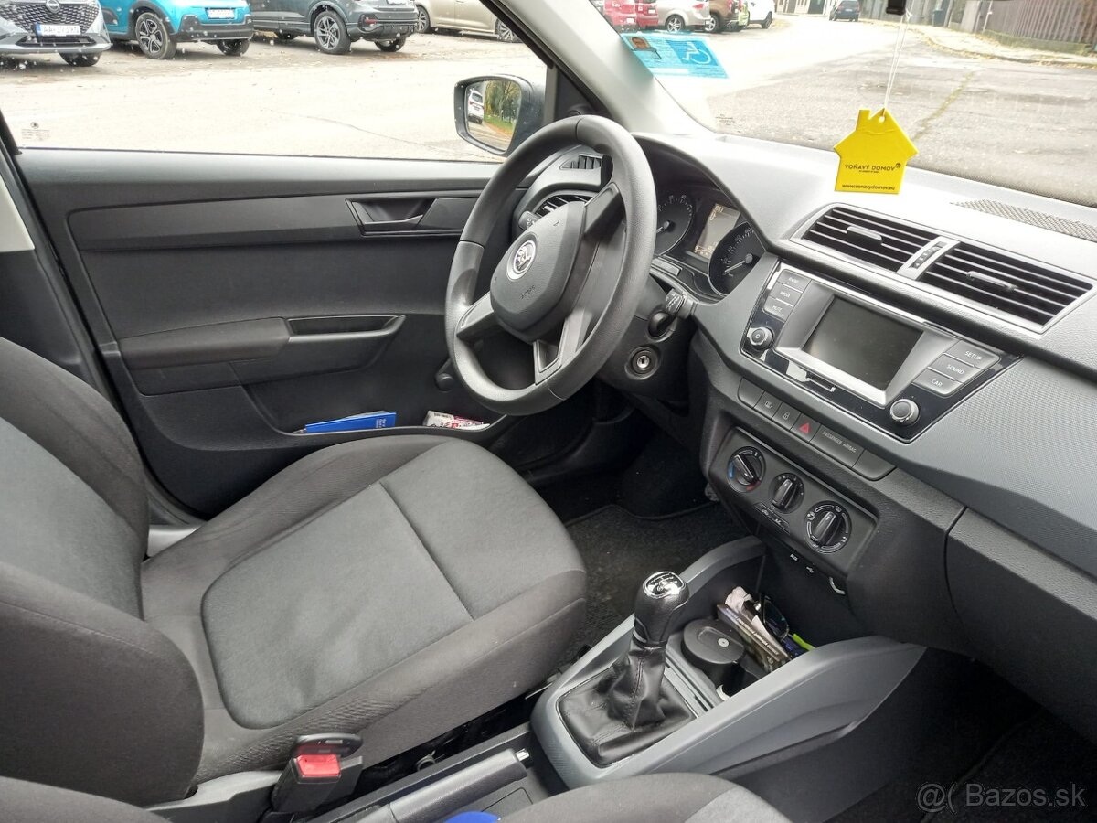 Škoda Fabia - 5
