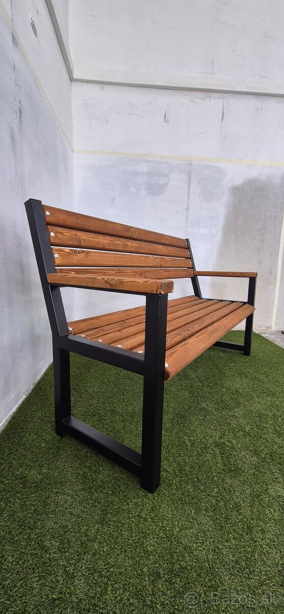 Zahradna lavička - 5