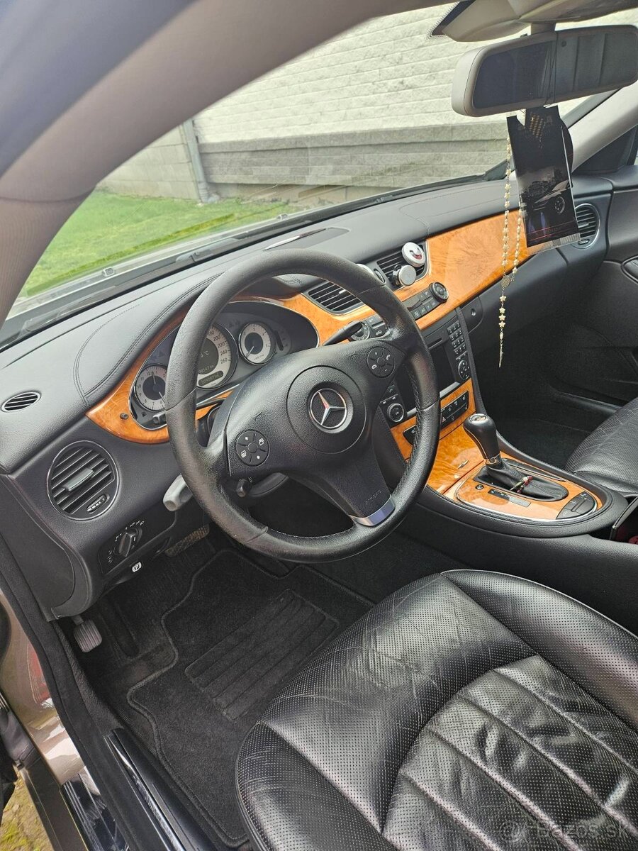 Mercedes-Benz CLS 320 - 5