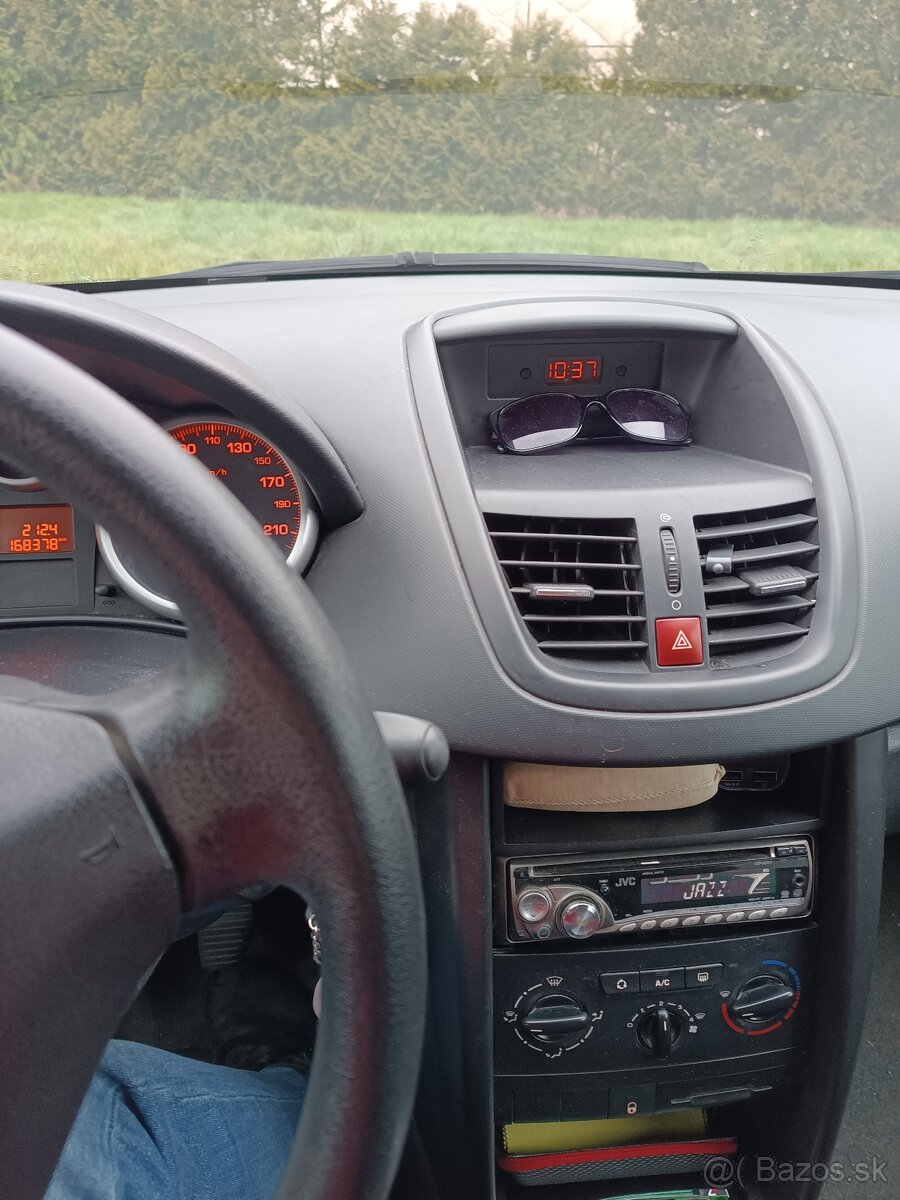 Peugeot 207 sw 1,6 66kw - 5