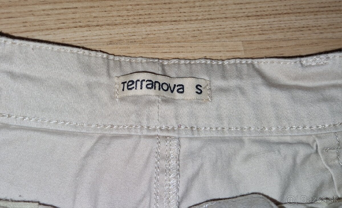 Legíny, kraťase pre 10/12 ročne dievča
- 5