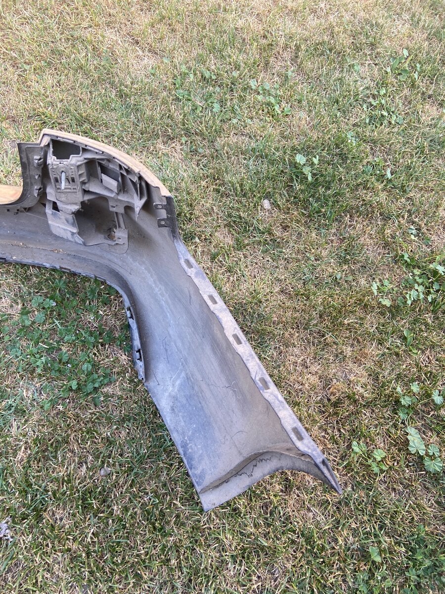 Audi A4 B8 lift 2012- - 5