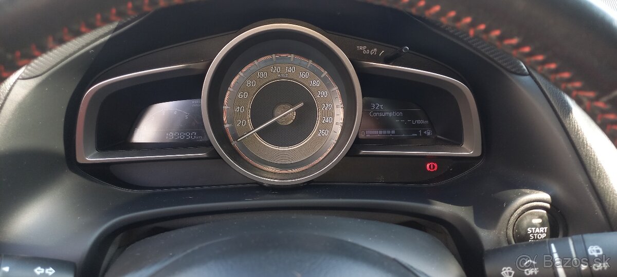 Mazda 3 Skyactiv 2.2D - 5