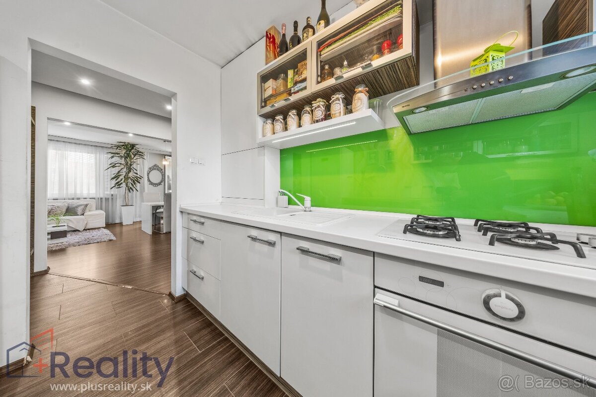PLUS REALITY| Trojizbový byt s loggiou v DS na predaj - 5