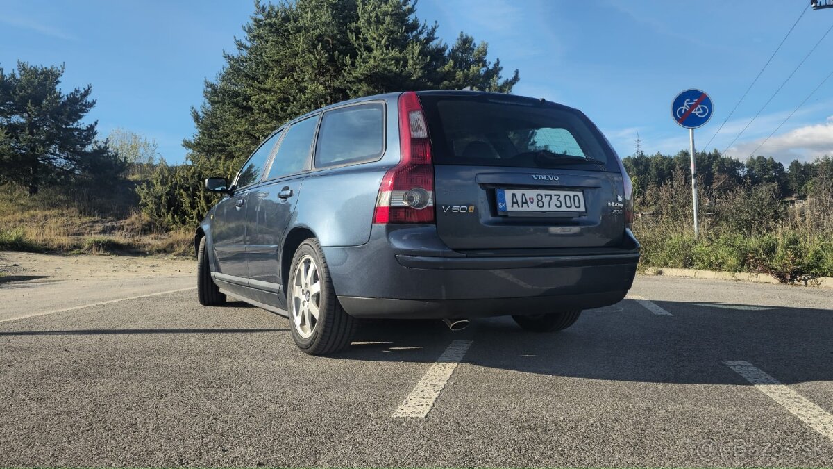 Volvo V50 - 5