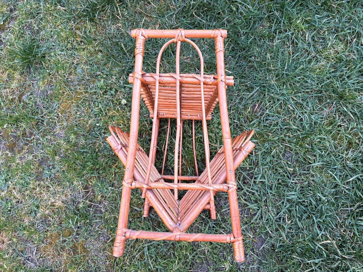 Starožitný stolík na noviny - 5