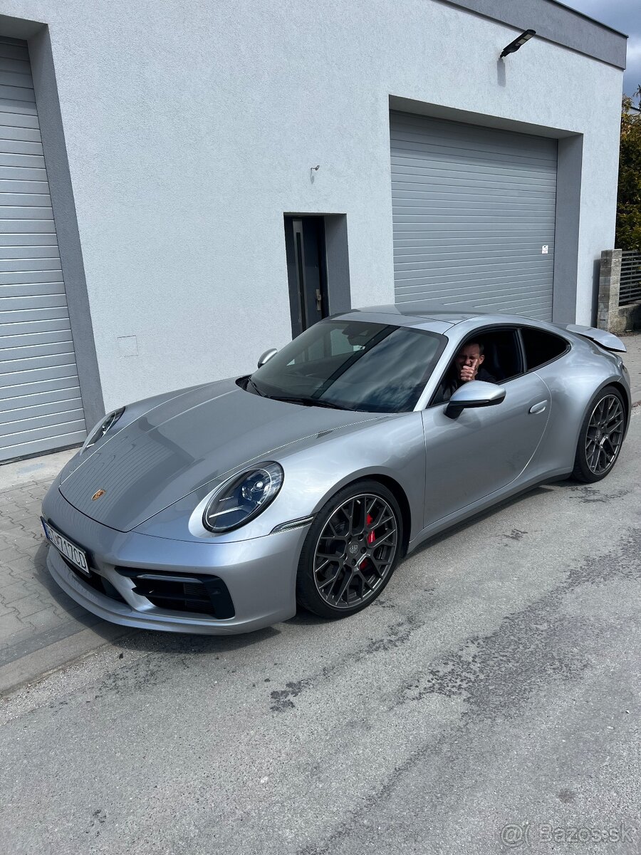 Lakovanie automobilov veteránov ,motoriek - 5