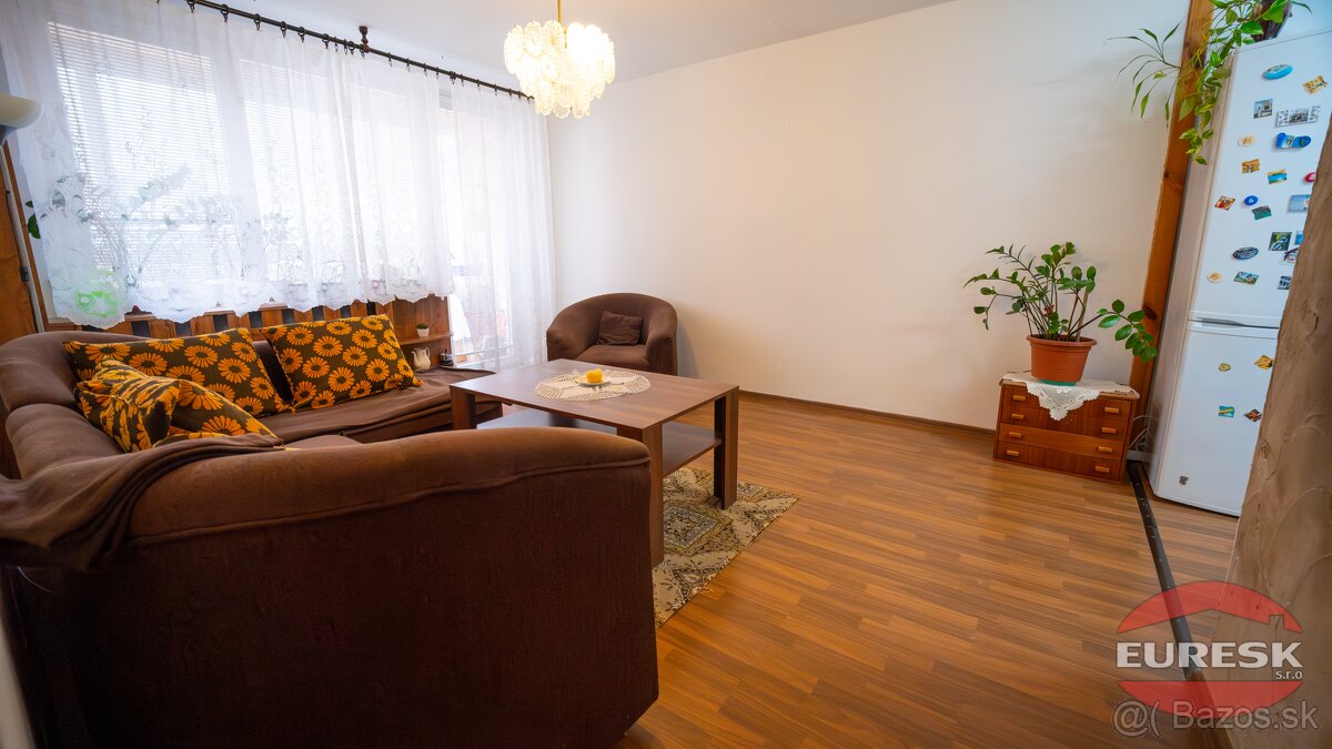 Na predaj 3-izbový byt v Humennom. - 5