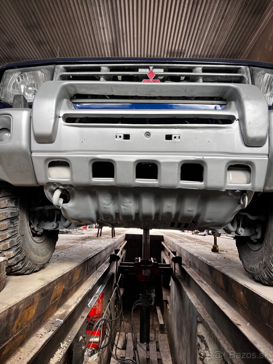 Mitsubishi Pajero II 2.8TD Pajero - 5