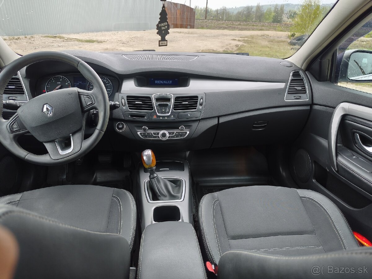 Renault Laguna 3 grandtour facelift - 5