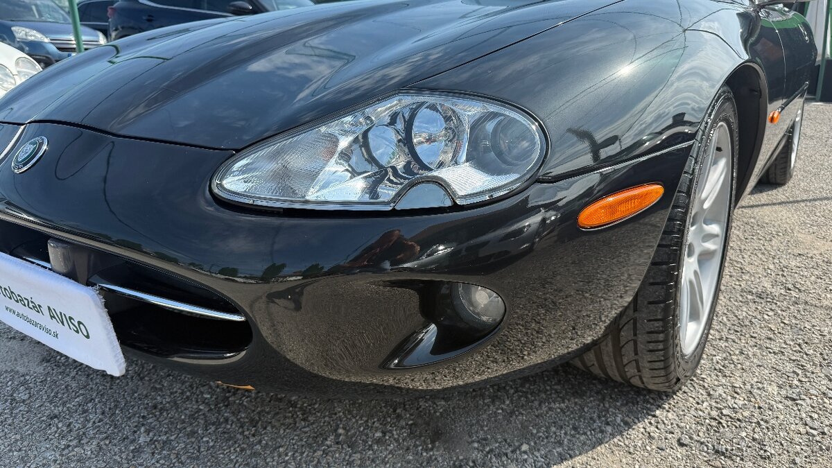 Jaguar XK XK8 4.0 Coupé - 5