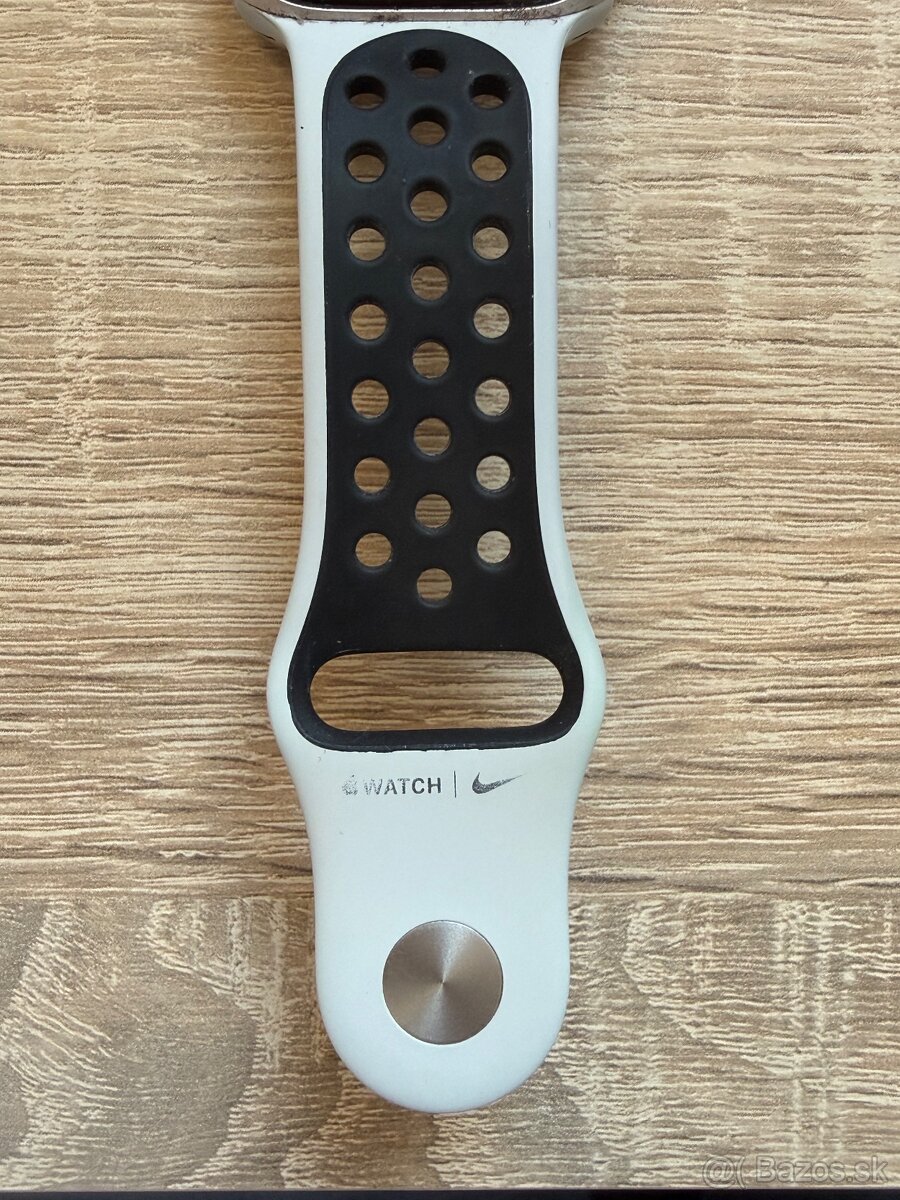 Apple Watch Series 7 (GPS) 45mm puzdro hliník - 5