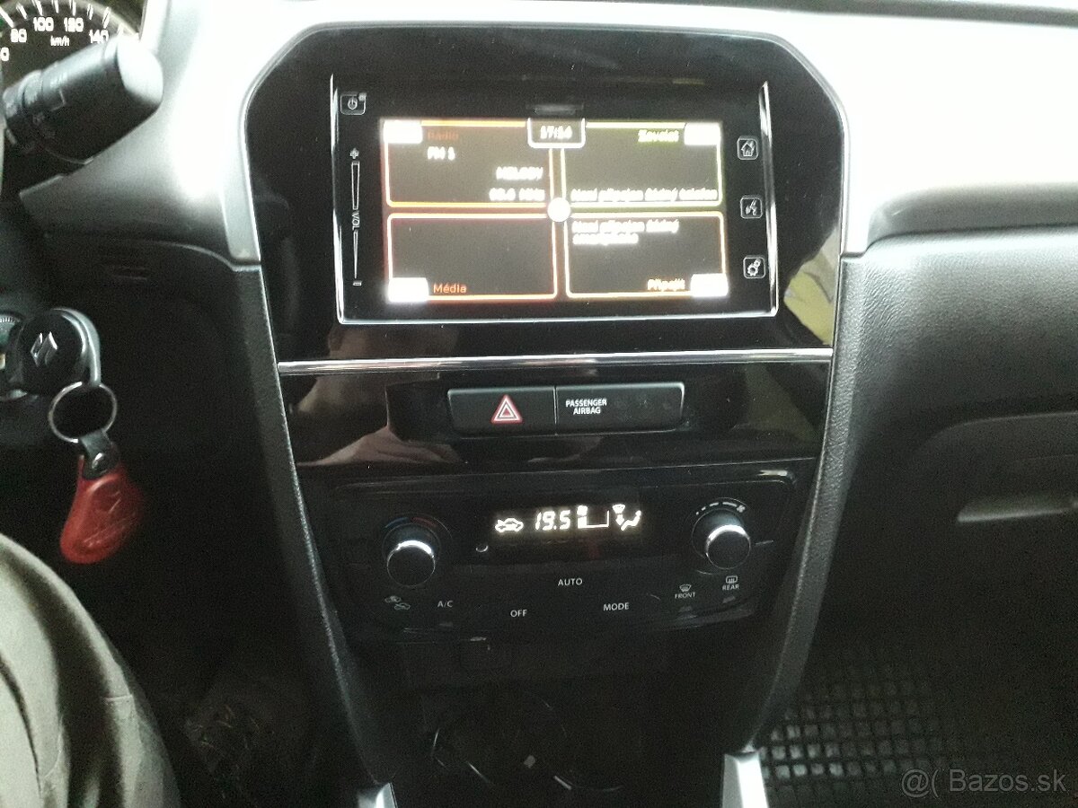 Suzuki Vitara 1.6 benzín 4x4 - 5