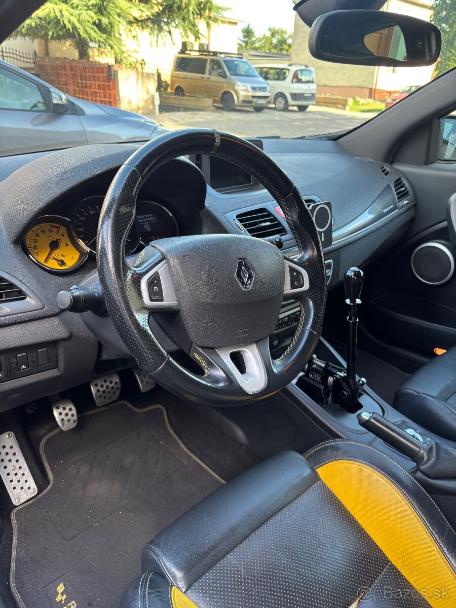 Renault Megane RS 250 - 5