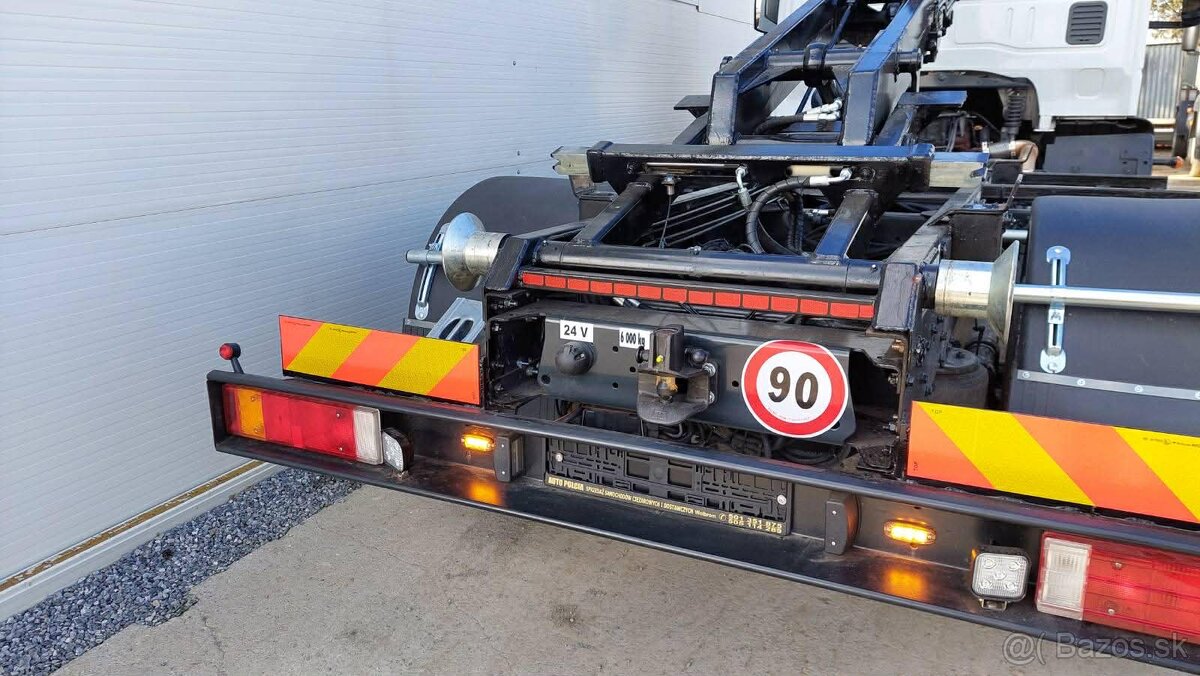 Hákový nosič kontajnerov - 5