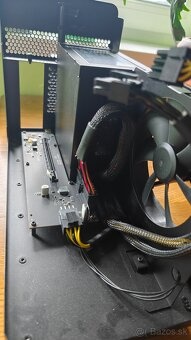 Razer Core X - 5