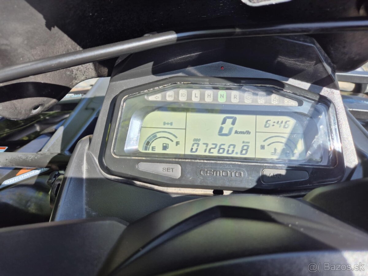 Cf moto x8